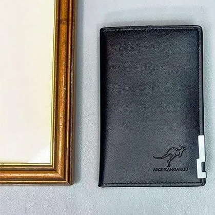 0a5b189d61c846959fa89ab7ec0a11fe Mini Long Leather Kangroo Wallet Stylish Design Durable Material Multiple Compartments Secure Closure Convenient Daily U - Image 2