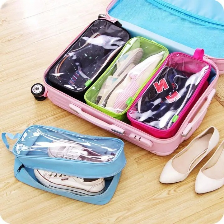 0c19460f0d3eff9e5593cf3c5fb0fea5 Waterproof Travel Shoe Bag – Portable Ventilated Gym Organizer for Sports Shoes, Yoga, Basketball & Football – Odor-Proo