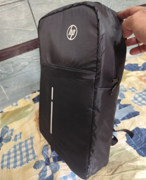 2a0db8a2de4f3f0d4c5bad36d4cddc3d HP Lightweight Water Resistant Laptop Backpack Black Durable Quality Reliable Utility Comfortable Carry Stylish Design - Image 5