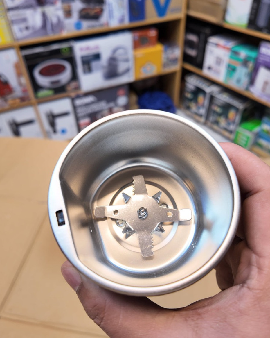3d6fbb0ca088a757311264906aeb97d3445045be Kolax Multifunctional 50Grams Grinding Machine - Affordable - adorable - Image 4