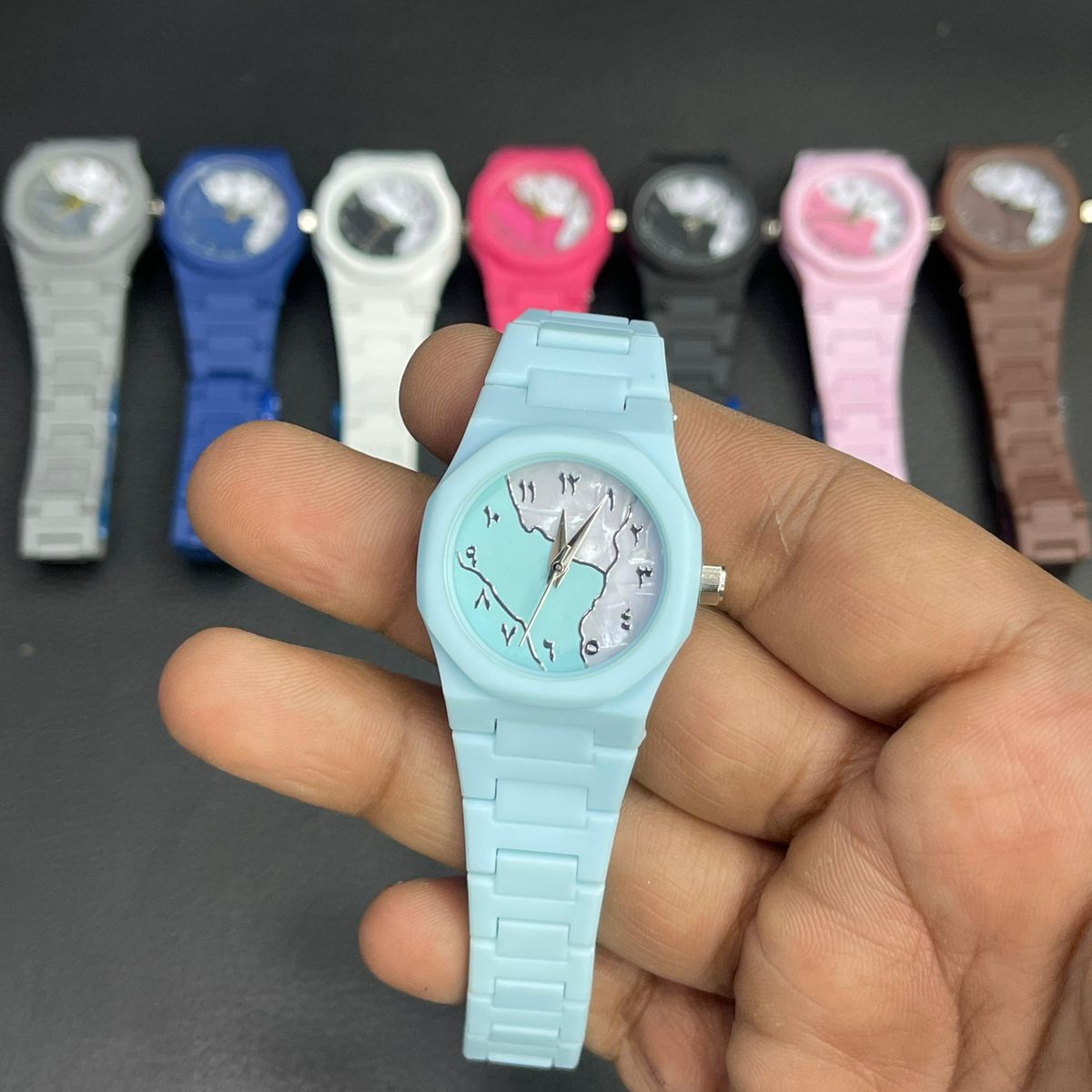 4d013d8688476faa58a5872c2a41250d Women's Mini Aura Watch Providing Elegant Design Comfortable Use Stylish Appearance And Everyday Wear - Image 2