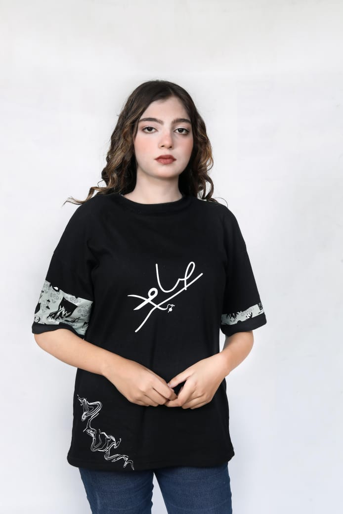 59b066eb2dc2b51b5fe45533929c7116 Professional Fashion Model for Urban Streetwear Apparel: E-commerce Studio Photography, Brand Ambassador, and High-Impac - Image 2