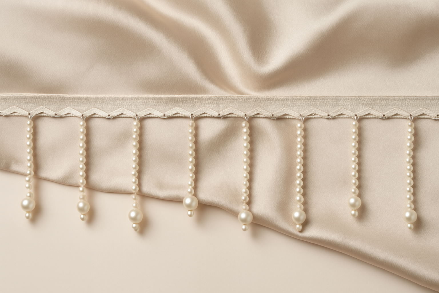 605ffa7724fb2adbf730a5e61b025020 Pearl Latkan Hanging Lace Border for Dupatta & Dress Decoration – 1 Gaz (Approx. 1 Yard) - Image 2