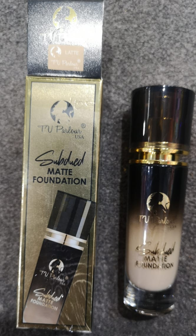 621c37beab16abb3a274da11a179a616 TV Parlour Subdued Matte Foundation In The Shade Latte Providing Smooth Coverage - 28ML - Image 3