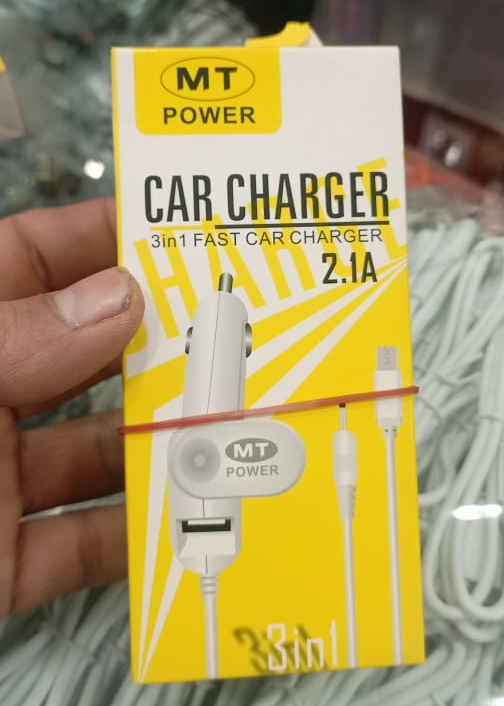 67e5e08ef28910ded116c7898ec17e50 MT Power 3 In 1 Fast Car Charger 2.1A High Speed Charging Solution For Multiple Devices In Vehicle - Image 3