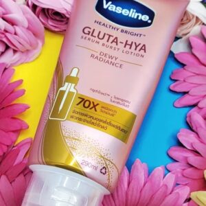 Original Vaseline Healthy Bright Gluta-Hya Dewy Radiance Lotion for glowing, hydrated, radiant skin. 200ML