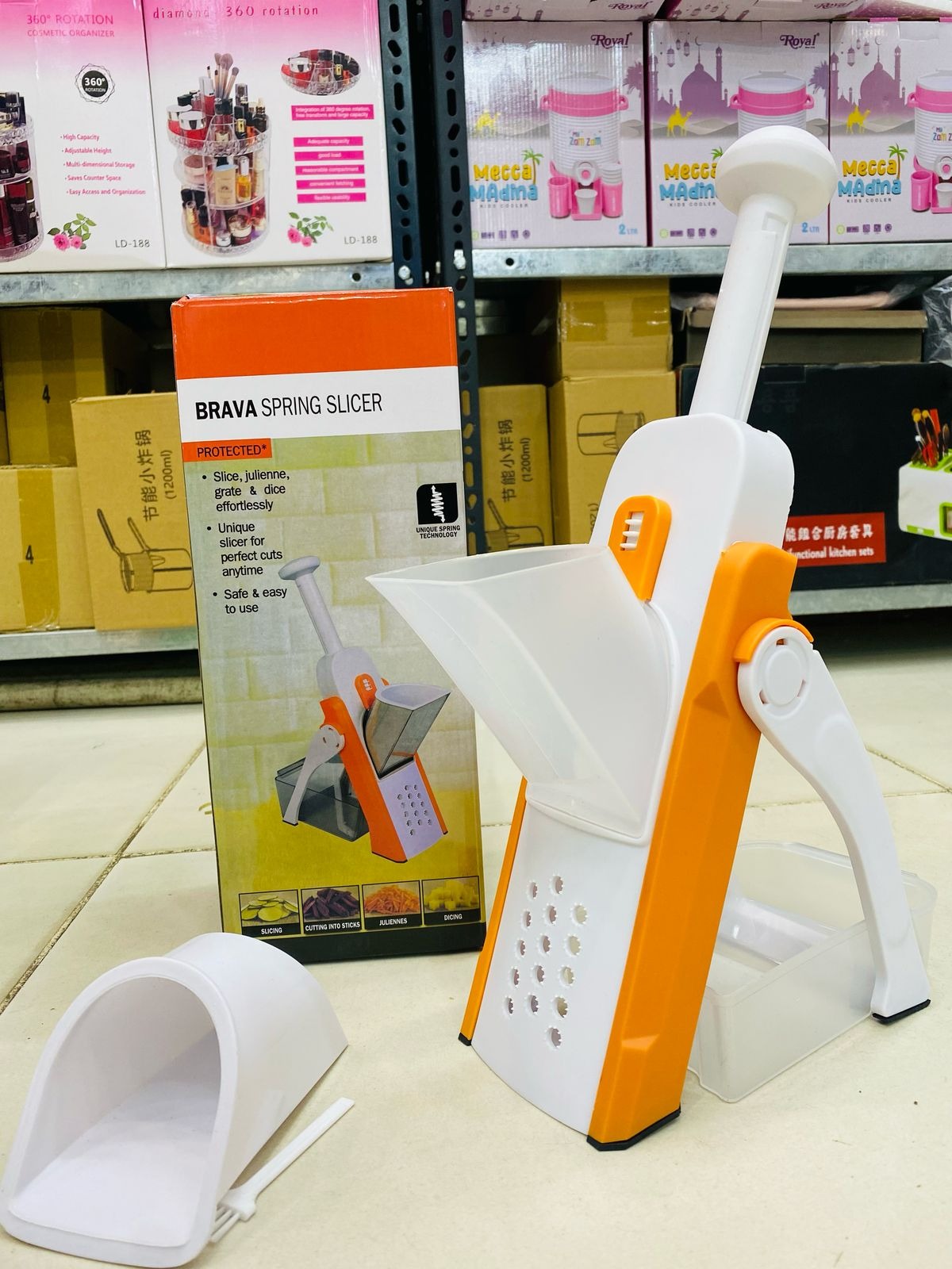 8320d4e6464d7e723b3be4222f16d8e6 Safe-Slice Vertical Mandoline Slicer – Multi-Purpose Vegetable Cutter & Julienne Tool with Adjustable Thickness - Image 3