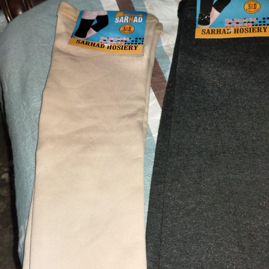 8af0f5c15a0b7006684856d5b40b1750 Velvet Knee Warmer Soft Comfortable Fabric Durable Build Stylish Design Provides Warmth And Support Perfect For Daily We - Image 3