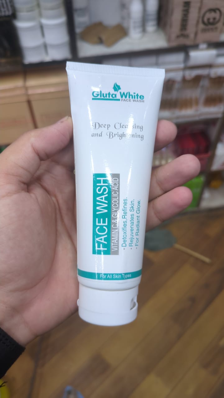 9259b3bf6709756614fb2d081890d29f Gluta Wash – Advanced Glutathione Brightening & Refreshing Body Wash - Image 3