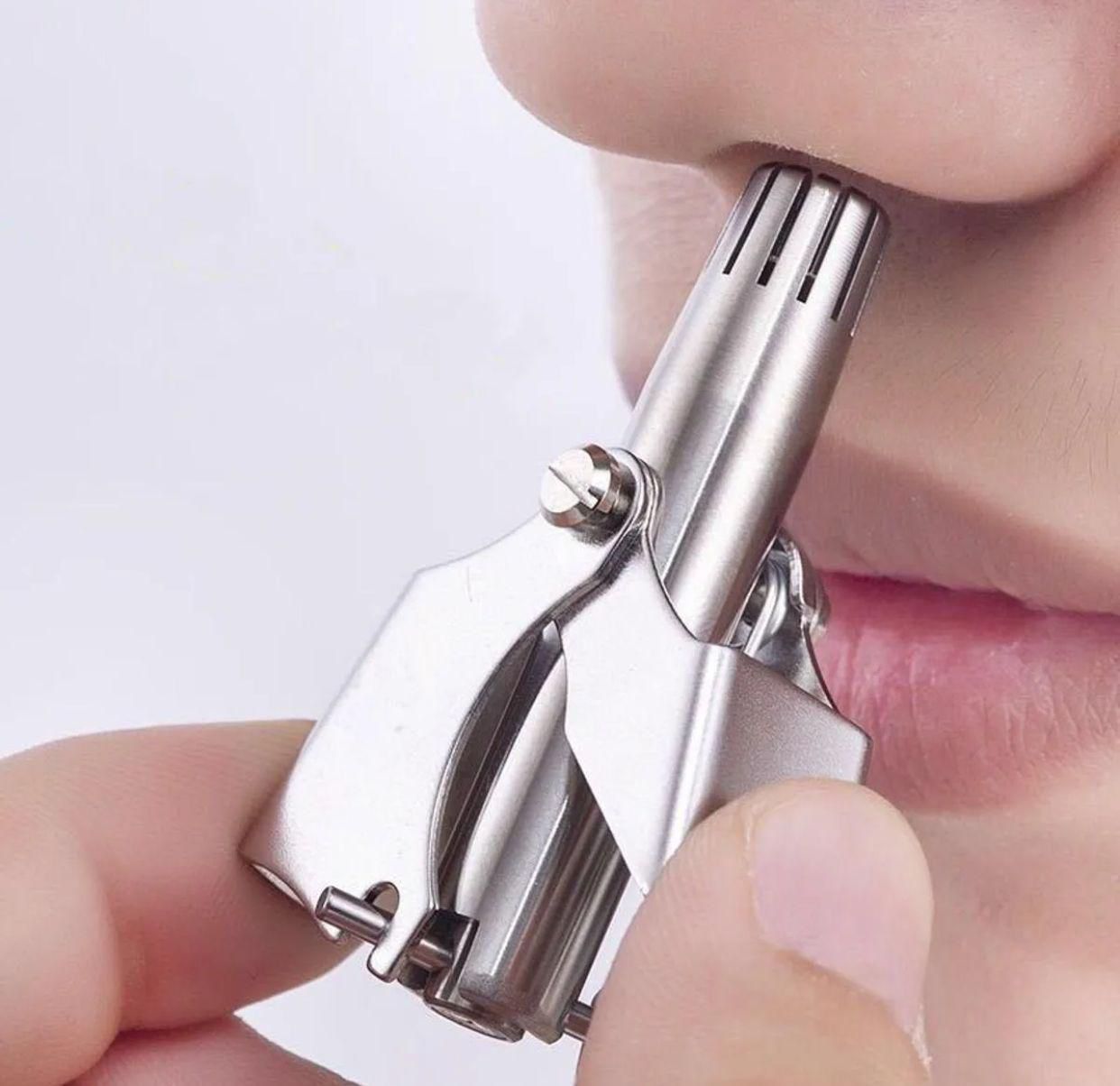 9a47e1c87e70f99acb5497c1c5f95314 Mini Portable Stainless Steel Nose Hair Trimmer | Manual Grooming Tool | Safe & Durable - Image 4