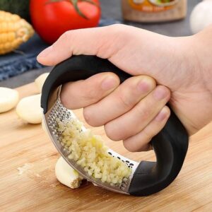 Manual Garlic Press Rocker with Handle – Stainless Steel Garlic Crusher, Squeezer, Slicer & Mincer | Easy Handheld Chopp