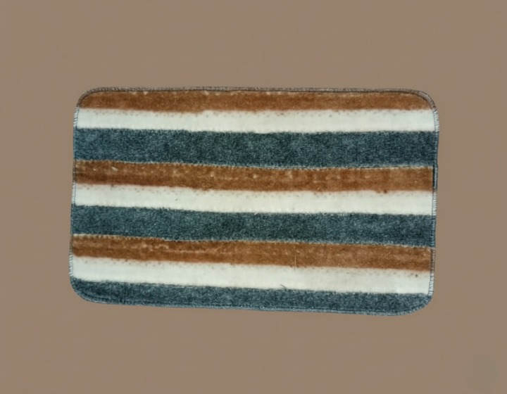 Gemini_Generated_Image_55s6ak55s6ak55s6_cleanup Versatile Absorbent Mat – 25"x16" Ultra-Soft Microfiber Quick-Dry Mat with Non-Slip Backing for Bathroom, Kitchen, and L - Image 2