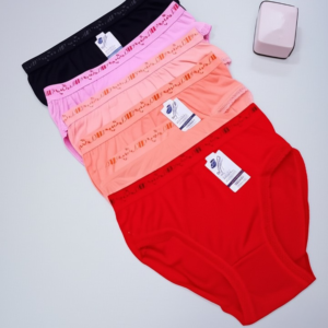 Pack of 3 Women’s Underwear – Comfortable Lycra Banyan Fabric Panties for Everyday Wear, Available in Sizes S, M, and L