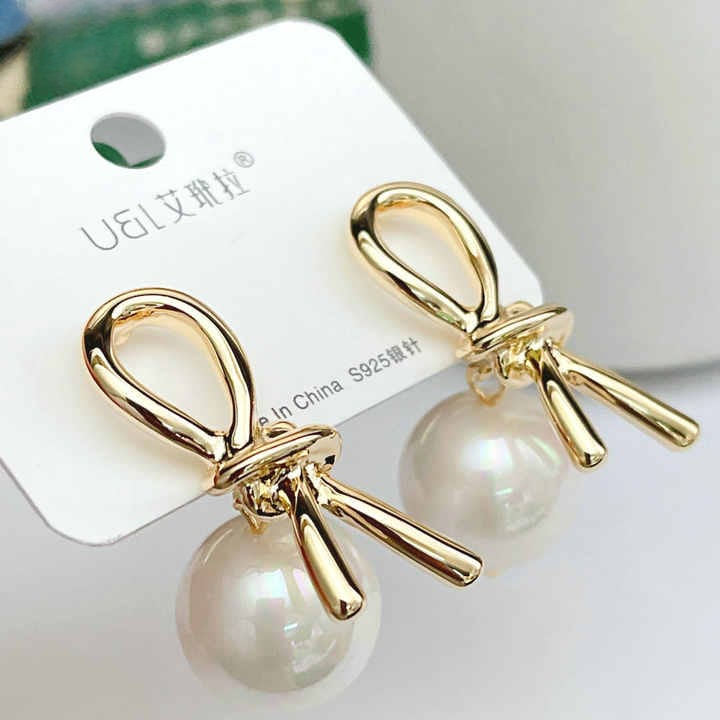 Knot Pearl Earrings Clip On Pearl Earrings Big Silver Grey Earrings | Earrings for Women Fashion | Luxury Look Artificia