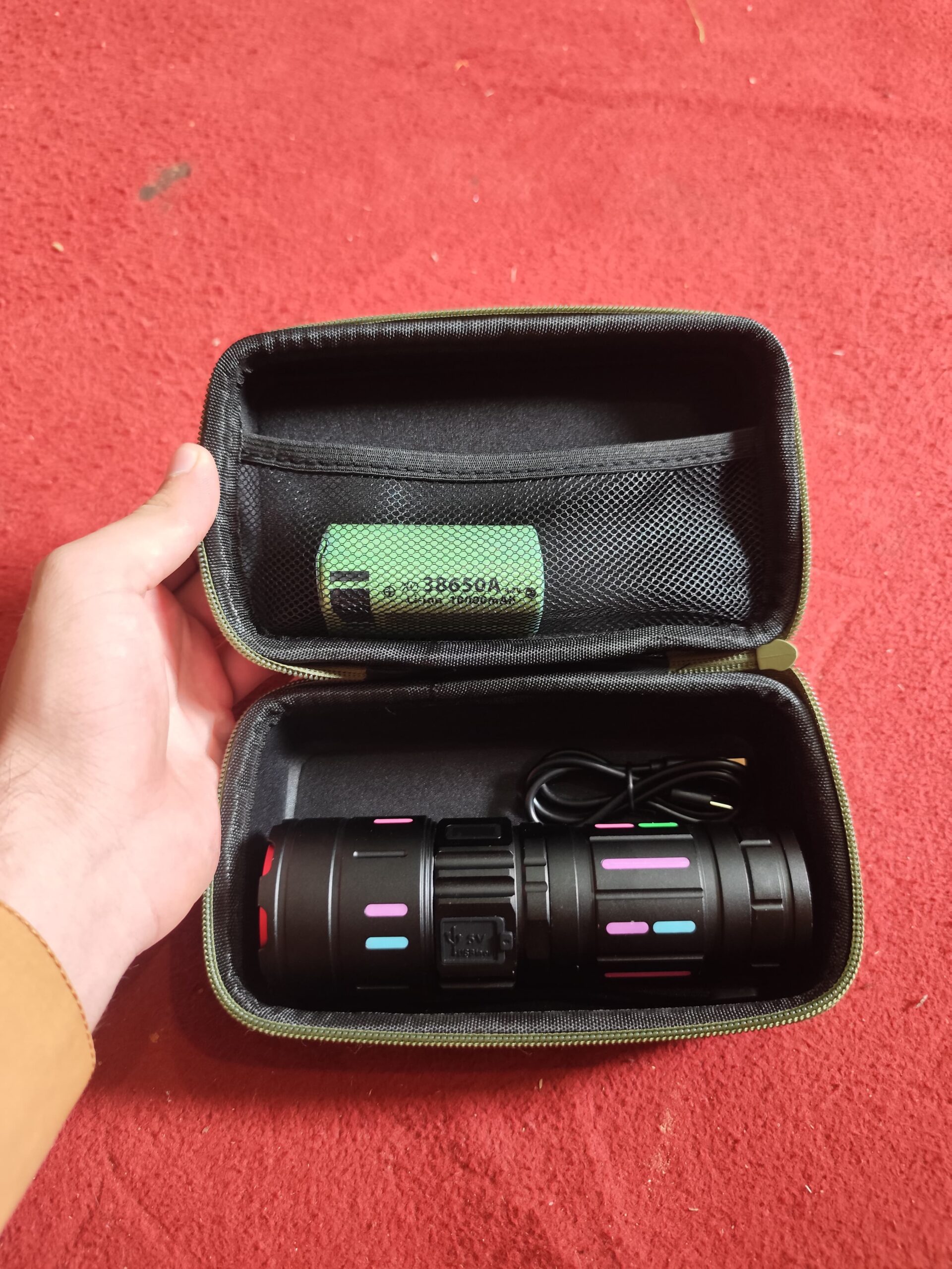 WhatsApp-Image-2025-08-01-at-12.42.21-PM Tactical LED Flashlight Kit with Portable Green Hard Case – High-Powered, Rechargeable, Multi-Mode Light - Image 2