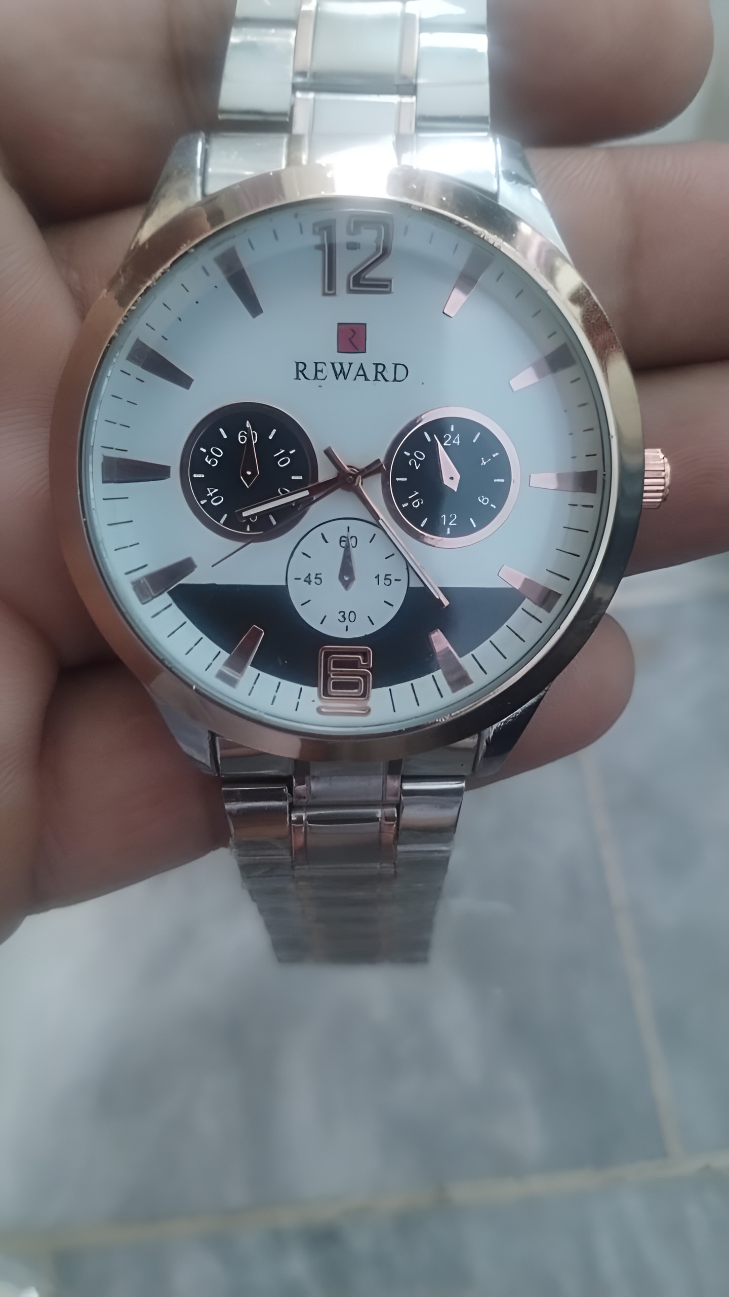WhatsApp-Image-2025-08-07-at-124512-PM-Picsart-AiImageEnhancer REWARD Men’s Watch – Premium Quality, Waterproof, Stylish Design (with Gift Box)
