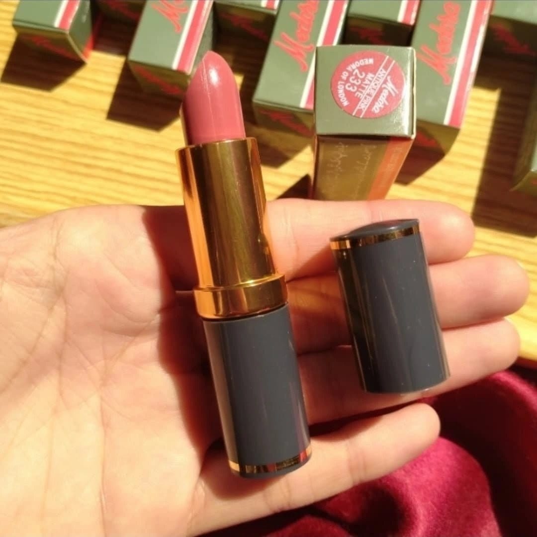 WhatsApp-Image-2025-08-22-at-1.06.10-PM-1 Medora Lipstick Pack of 6 – Creamy, Long-Lasting, Smooth Finish Lip Colors