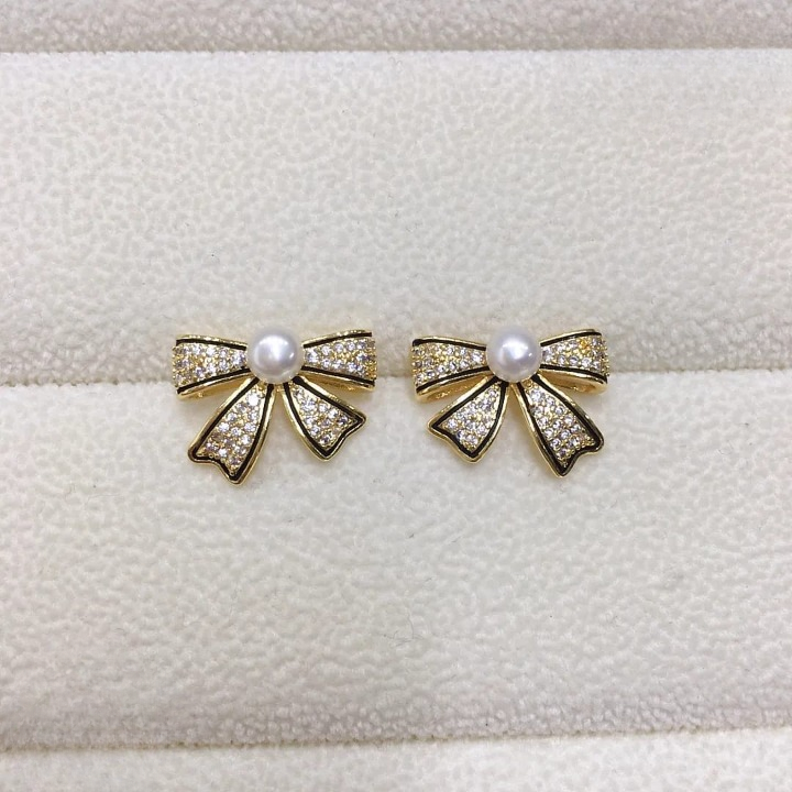 WhatsApp-Image-2025-08-22-at-10.20.16-AM_cleanup PJT-995 Bow Shape Zircon Pearl Earrings for Women – Korean Style Jewelry with Sparkling Zircon & Classic Pearl Cente - Image 5
