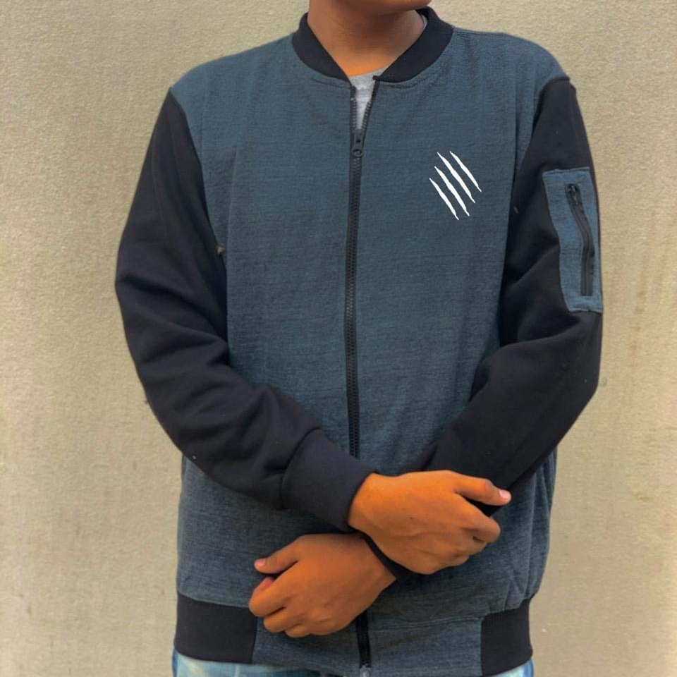 WhatsApp-Image-2025-08-30-at-6.10.06-PM New Winter Collection Charcoal Grey Printed Zipper Jacket for Men & Boys – Premium French Fleece, Smart Fit, Stylish - Image 3