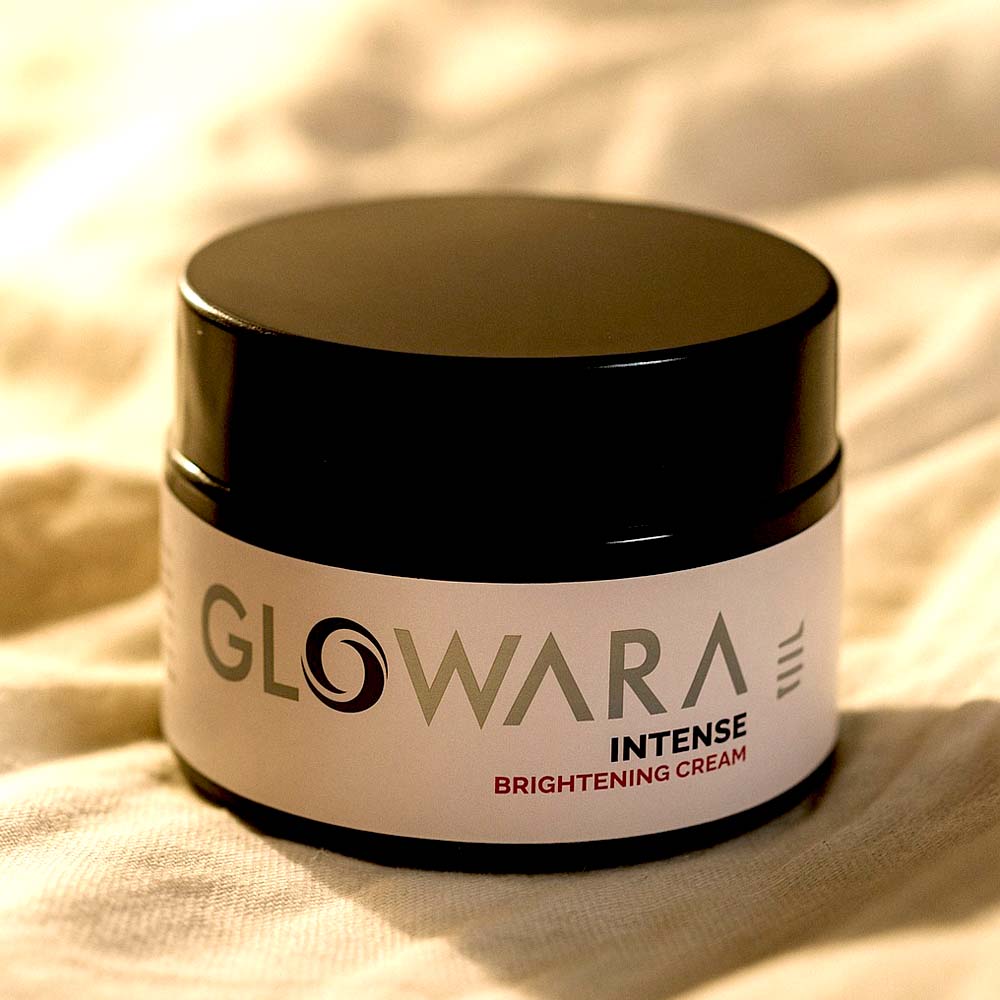 a3a0904285605d472d9c692ca83fe51a Glowara Intense Brightening Cream – With Alpha Arbutin, Kojic Acid, Niacinamide & Vitamin C for Radiant, Even-Toned & Hy - Image 2