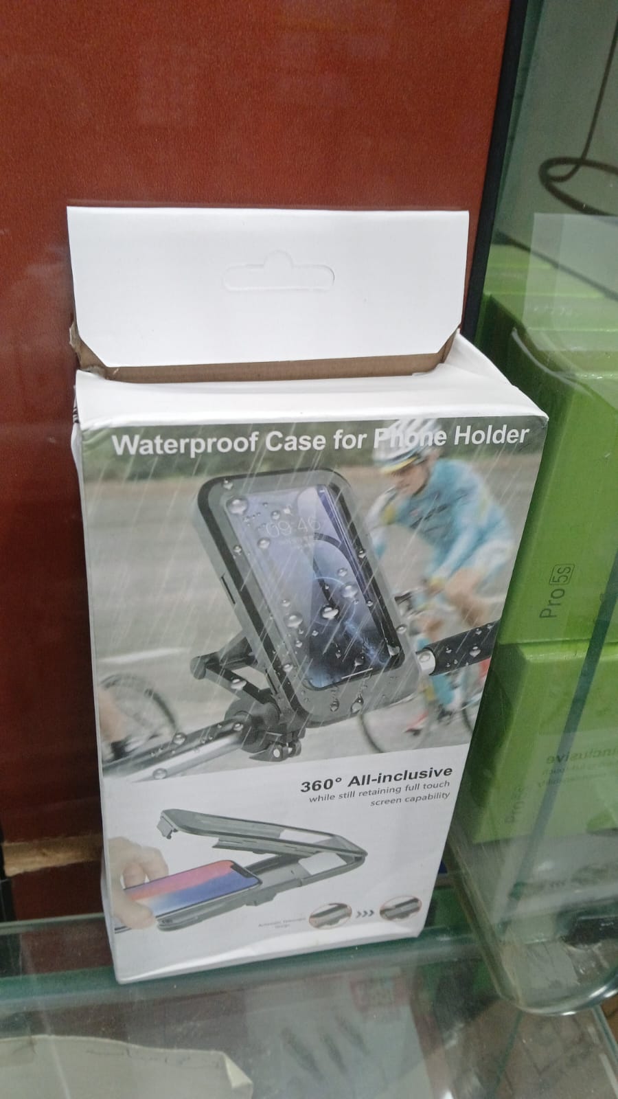 afca5f2d24ea96a5dbe6b9da0175e2a2 Bike Handlebar Waterproof Case Phone Holder – Full Touch Screen, Secure Mount for Cycling & Travel - Image 5