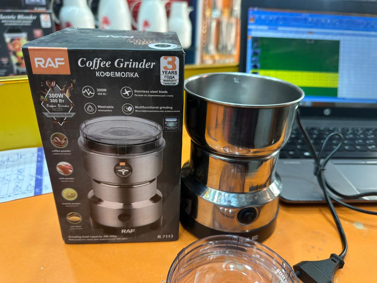 b2040cbf9394227bbd9d4c787ff81d77 Mini Electric Grinder Machine 300W Stainless Steel – Coffee, Spice & Masala Blender (220V) - Image 4
