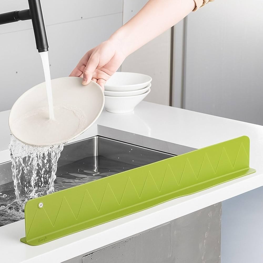 b745eead736936e83018cd5fb4aa2ad7 Silicon Sink Splash Guard With Suction Cups / 14Inch Strong Suction Kitchen Sink Water Splash Guard