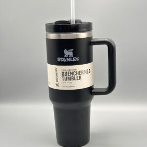 Stanley Quencher H2.0 FlowState™ Insulated Tumbler with Lid and Straw - 40 oz ( RANDOM COLOUR )