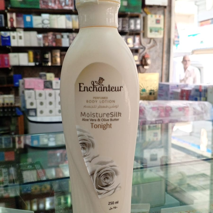 bdbb2892c1187b2c679485568321d06e Enchanteur Moisture Silk Body Lotion 250ml With Aloe Vera And Olive Butter | Deeply Nourishing, Hydrating, And Softening - Image 4