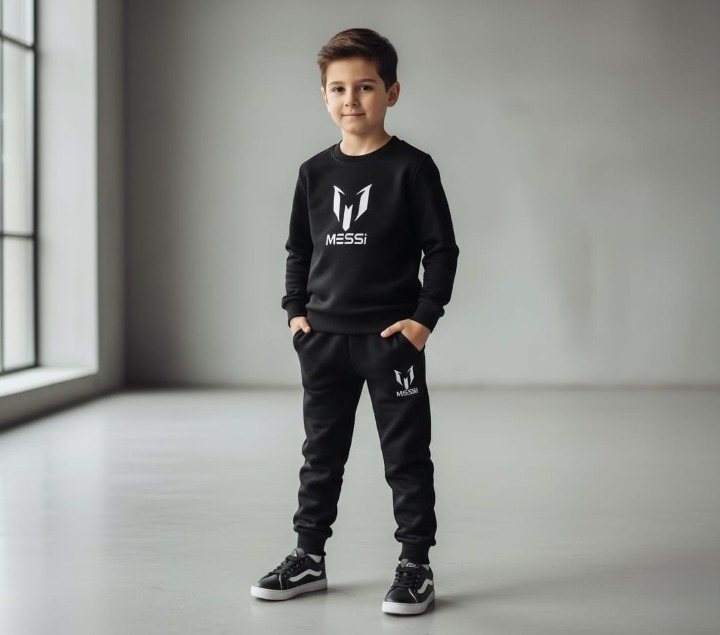 cb846cbfe0d9866e0c35d8ebba62d35c Kids Missi Printed Black & Black Tracksuit Set | Winter Fleece Sweatshirt & Trouser Outfit for Boys & Girls – Warm, Cozy - Image 4