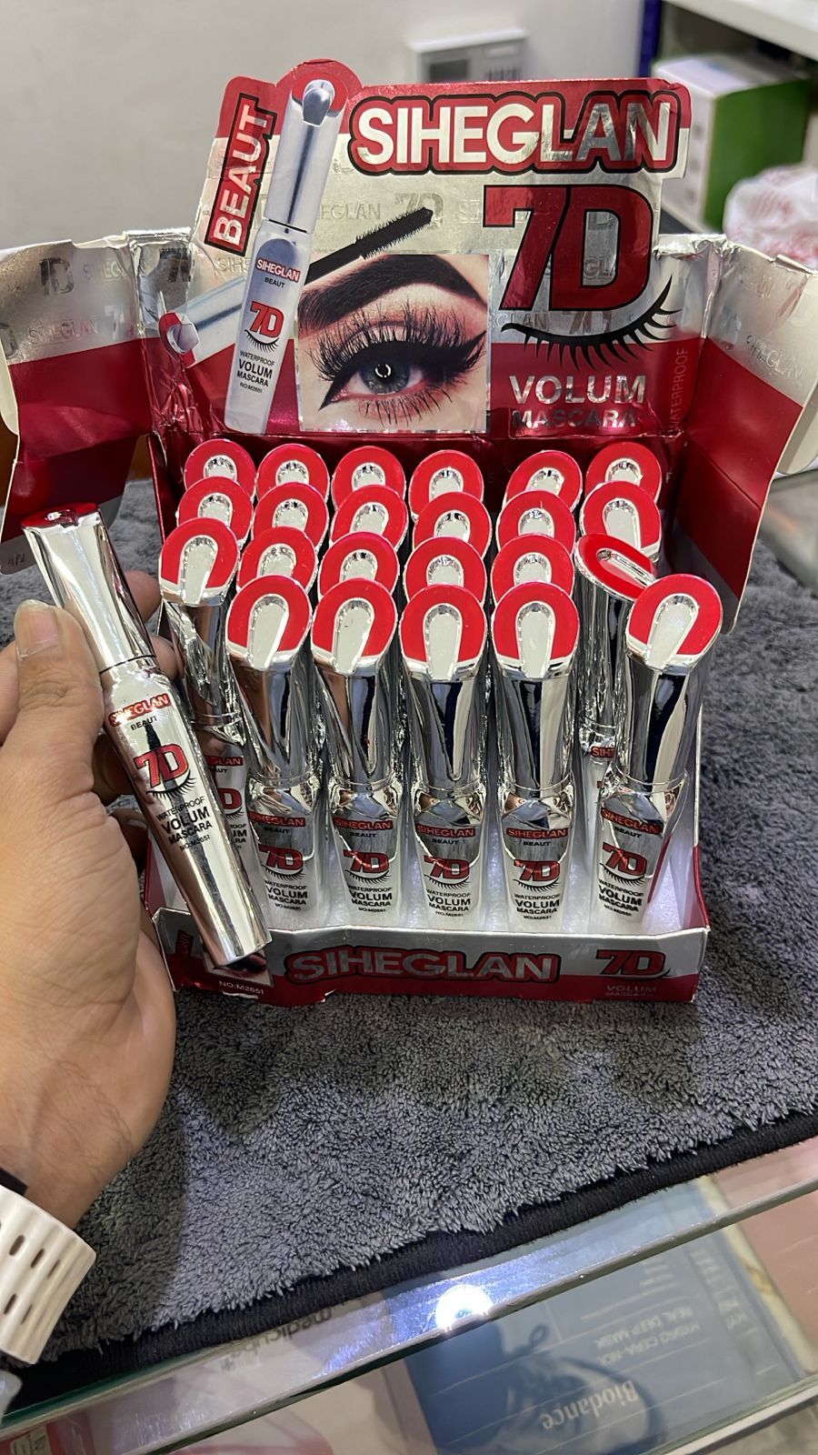 ce648e3e35d023d29ef08a055546887b Siheglan Volume Mascara | Long-Lasting Thickening & Lengthening Lash Formula | Smudge-Proof, Waterproof Eye Makeup for B - Image 4