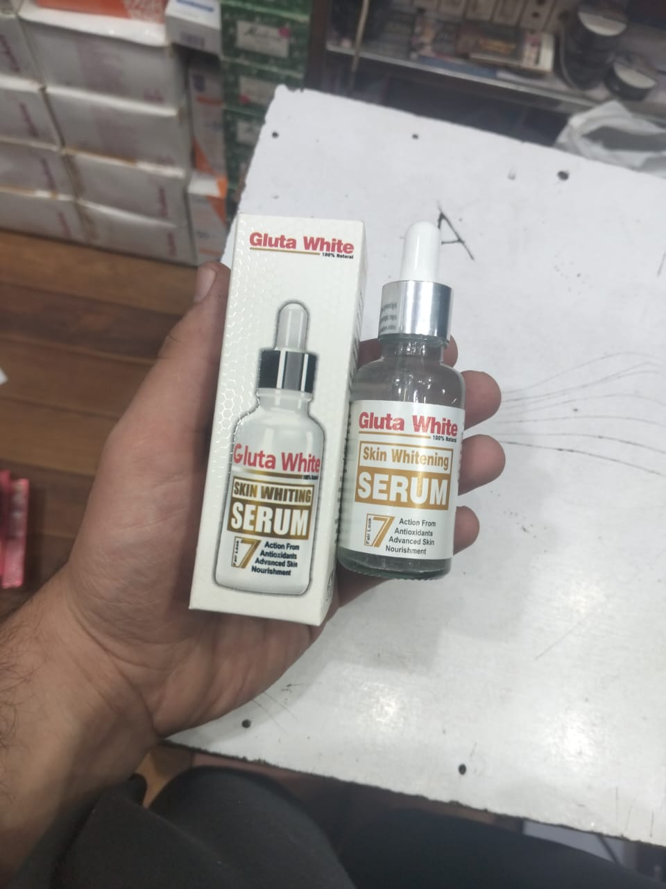 d67003b6d413b74752c9f96d9a585026 Gluta White Face Glowing Serum – Brightening & Hydrating 30ml - Image 3
