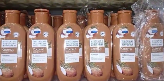 e6cc10aa34b3be5bf1fdfd890d598698 Product Showcase: Premium Coconut Whitening Moisturizing Body Lotion - Luxurious Skincare - Image 4