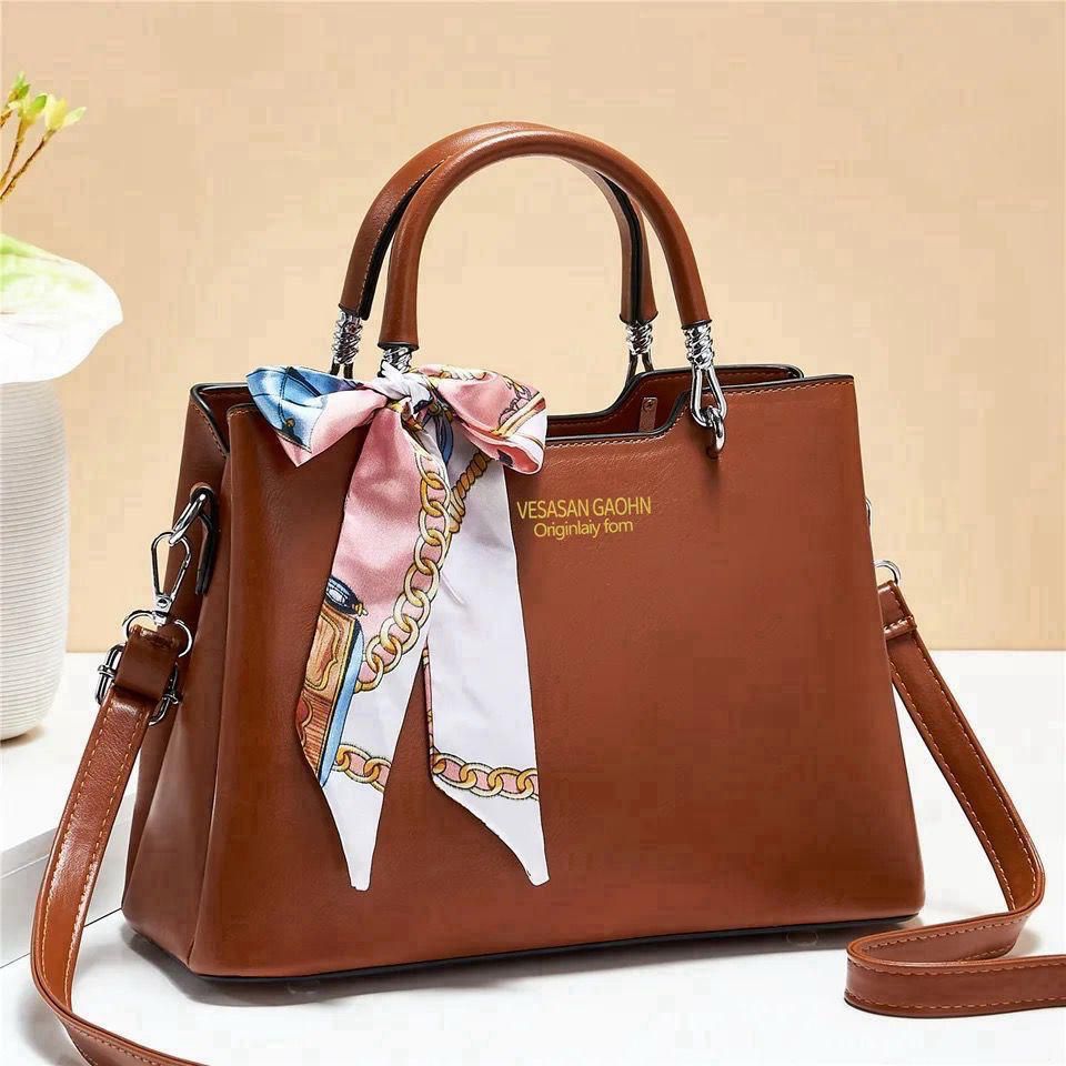f5d52d07f44ea56b04164f83829a6d62 1Pc Vesasan Gaohn Faux Leather Handbag With Decorative Scarf Elegant Design Premium Quality - Image 3