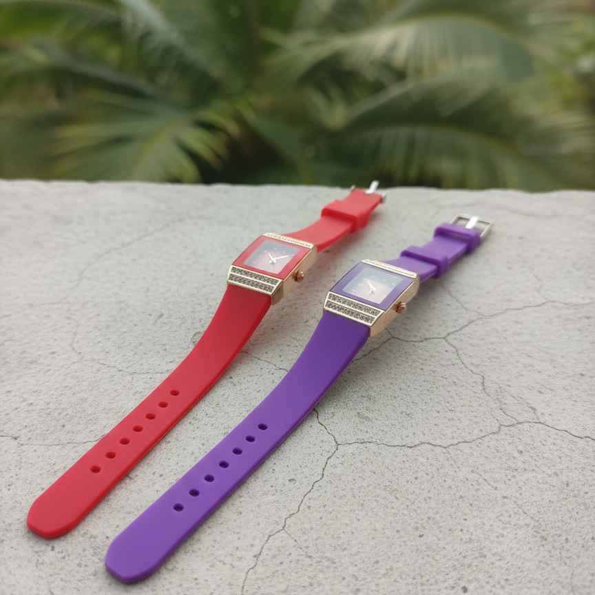 ff1b1986f9d67622acd77f39fab180c8 Luxury Women’s Diamond Quartz Watch – Elegant Square Dial Wristwatch With Crystal Accents And Stylish Silicone Strap - Image 4