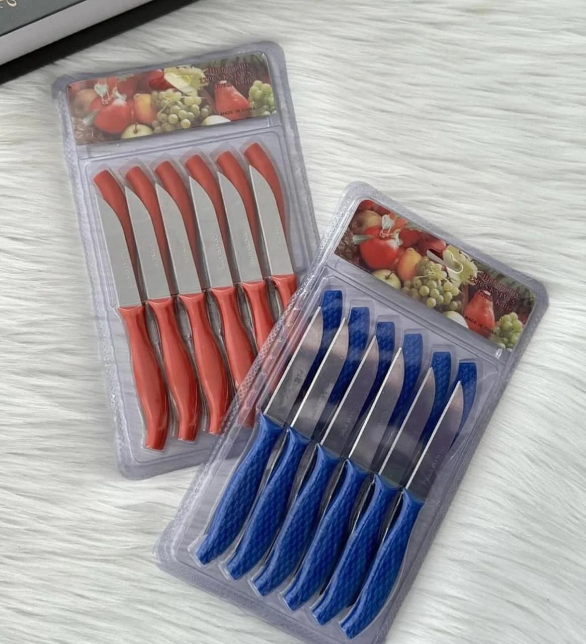 imgi_28_WhatsApp_Image_2024-12-21_at_14.54.46 12Pcs Mini Stainless Steel Knife Set – Compact 14.5cm Carbon Steel Knives for Daily Cutting & Chopping (Random color - Image 2