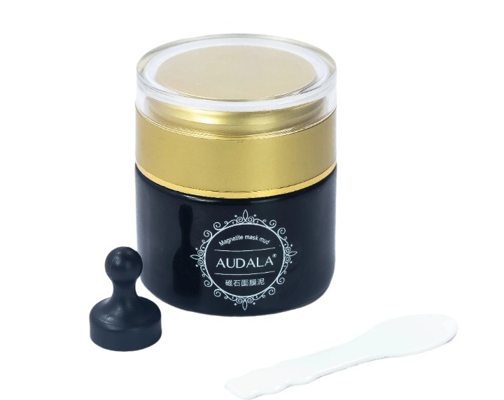 imgi_54_Sd196a8dc03c74716930240b499002289t Magnetic Face Mask – Deep Cleansing, Detoxifying & Revitalizing Skincare for Healthy, Youthful-Looking Skin - Image 3