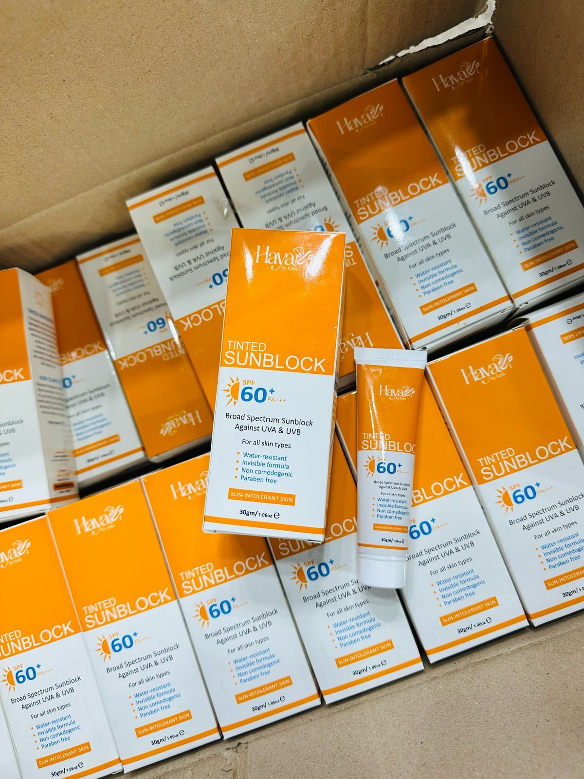imgi_54_f6aac16715fe3c3ed5bec84535d95030 Haya Tinted Sunblock SPF 50 Broad Spectrum UV Protection with Natural Skin Tint, Lightweight & Non-Greasy Formula fo