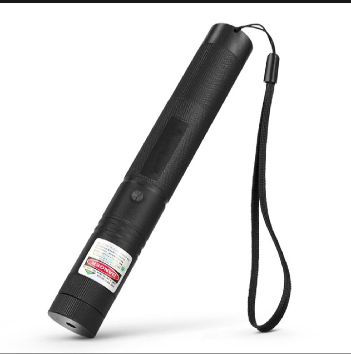 imgi_63_Sfc69ea53da5247359a8dfb1f44558152L Special Edition High-Power 303 Green Laser Pointer with Adjustable Focus, 8 Designs & Shapes, 5km Range – Rechargeab - Image 4