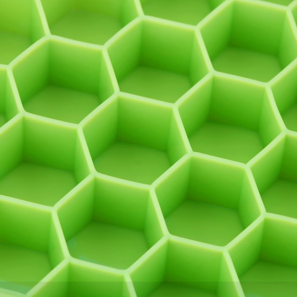 Silicone Ice Cube Tray 37 Grid Ice Cube Mold with Lid Honeycomb Ice Maker Reusable Ice Container for Coffee Juice (Rando