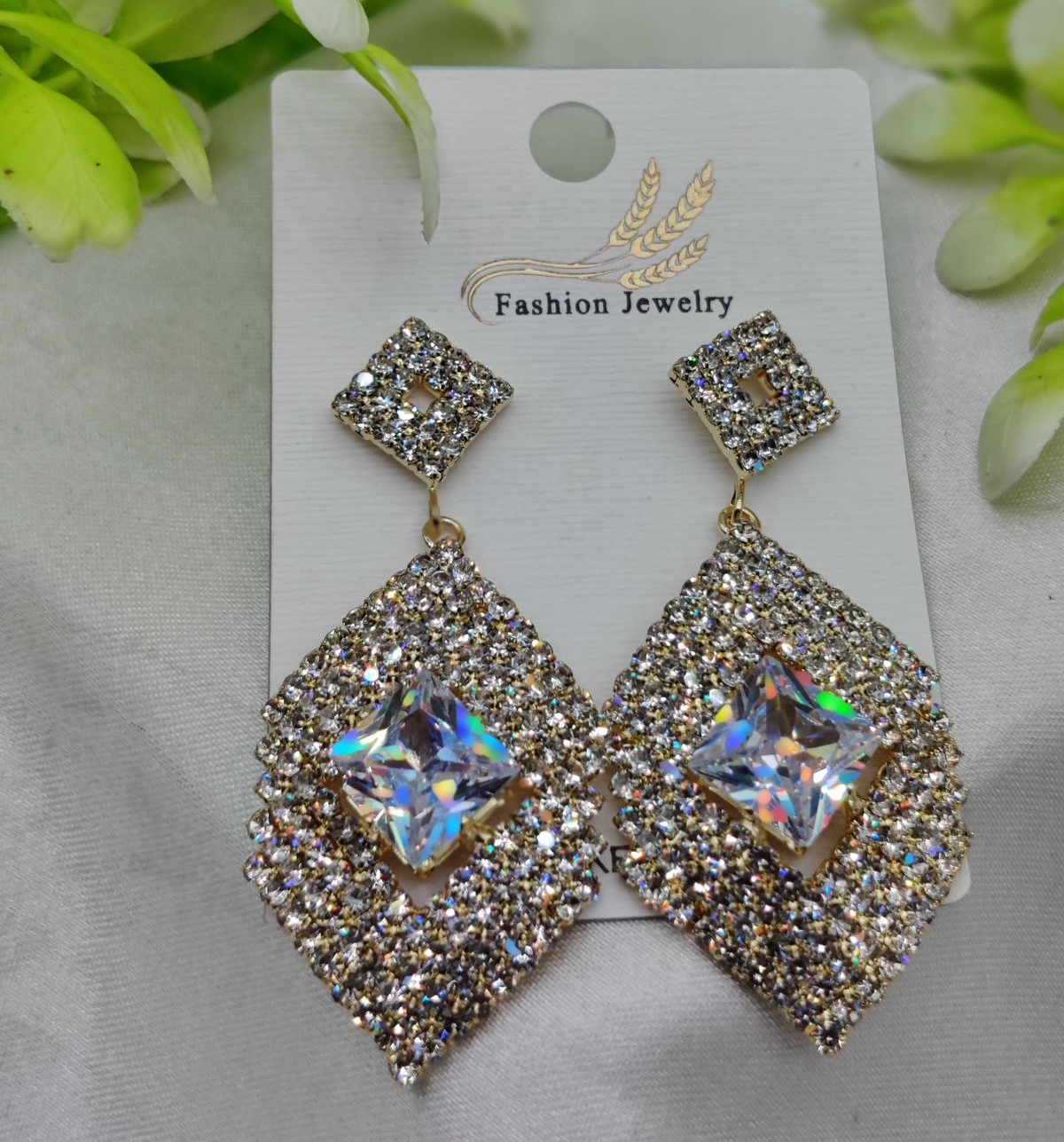 Imported Dazzling Geometric Crystal Drop Earrings - Nickel-Free Luxury Earrings – Nickel Free Earrings - Luxurious Gold