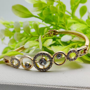 Radiant Adjustable Circle Crystal Bracelet - Imported Elegance | Best Quality Artificial Bracelet For Girls & Women