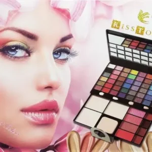 KISS TOUCH PROPER LARGE MAKE UP KIT