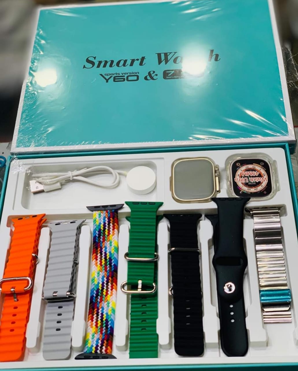 Y60 ULTRA 7 IN 1 Smart Watch (Random color)
