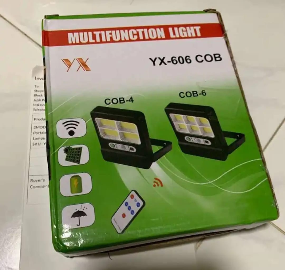 Multifunction 360 Degree Rotatable Remote Control LED Solar Light Wall Lamp with Built-in Solar Rechargeable Battery, wi