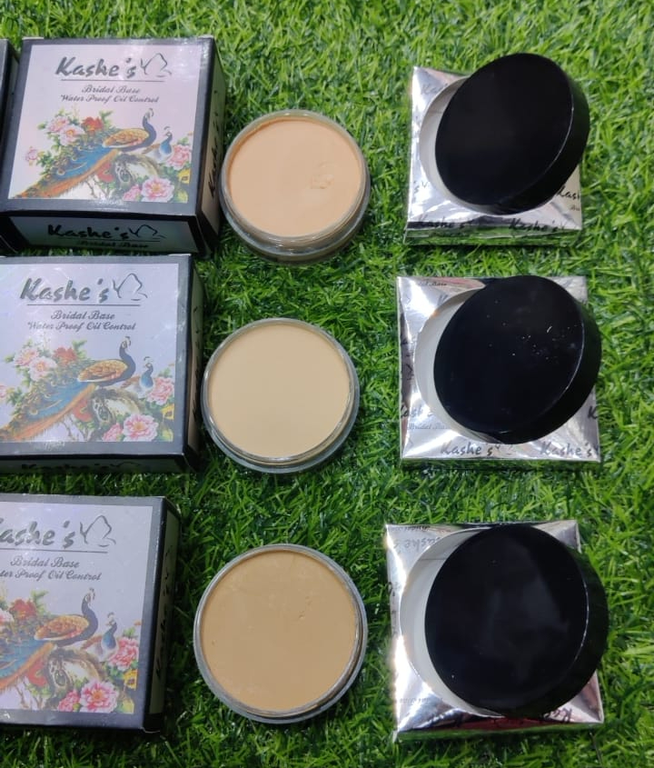 kashe's base water proof Foundation Powder