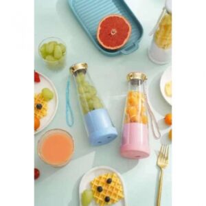 Portable & Rechargeable Battery Mini Juice Blender | Electric Juicer, Anti Drip Blender, Mini Shake Smoothie Blender