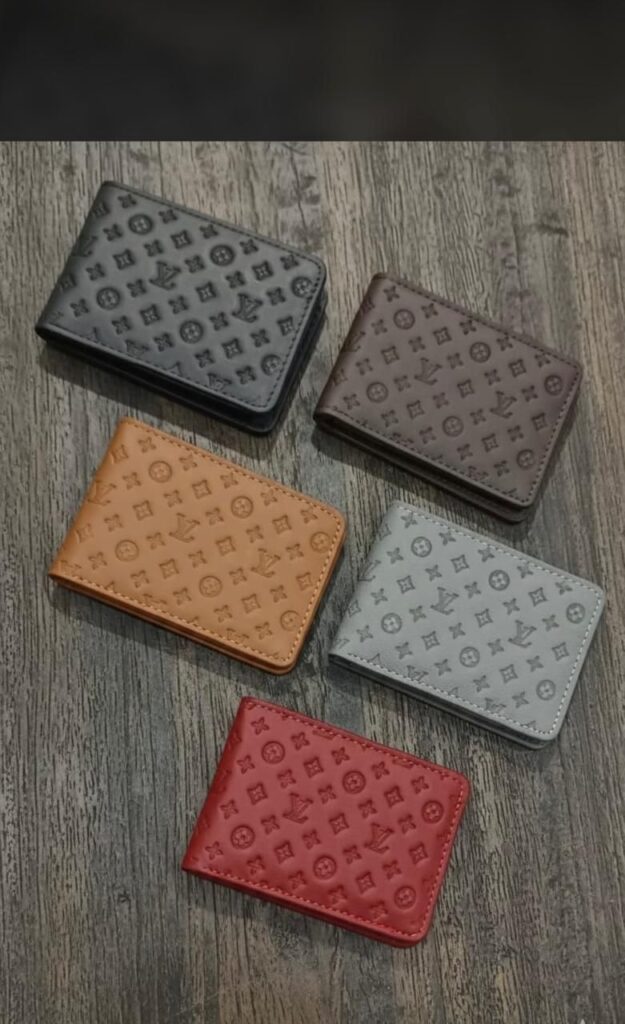 Stylish LV Style Embossed Pattern Men's Wallet With Classic Design And Durable Material Available In Multiple Colors For Daily Use