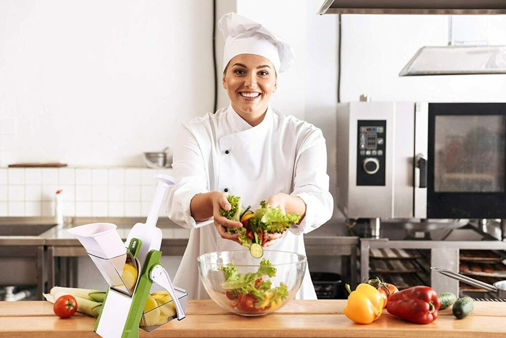 4 In 1 Vegetable Cutter Chopper Adjustable Multi-function  Cutter Vertical Vegetable Cutter Kitchen Shredder Grater Artifact(random color )
