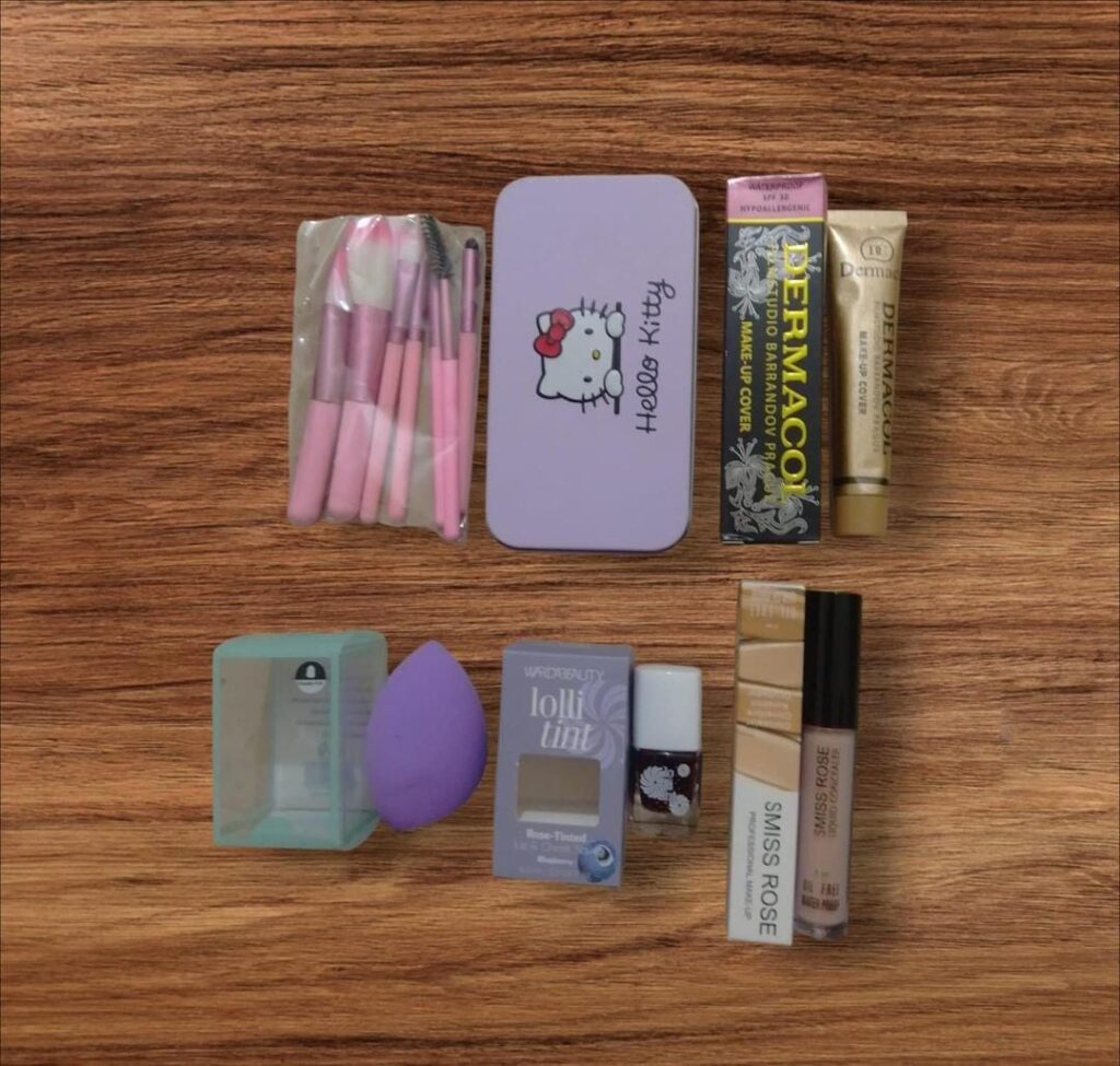 Student Makeup Deal – Complete Makeup Essentials Kit